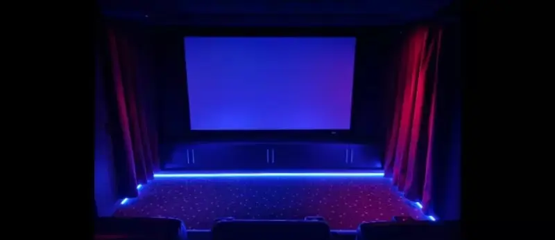 Modernes Heimkino in der nähe von Frankfurt, Raumakustik Beratung  durch Raumakustik Frankfurt